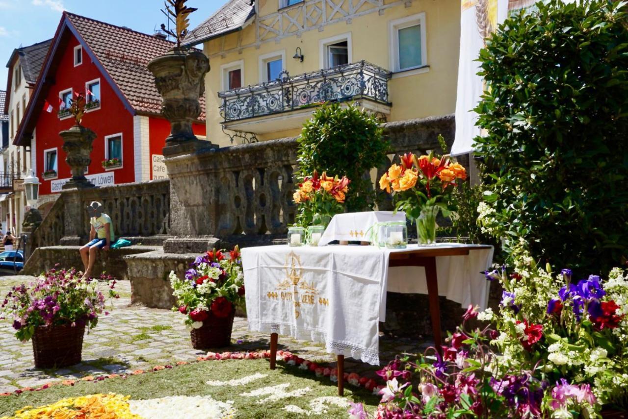Gasthof Zum Loewen โกสไวน์ชไตน์ ภายนอก รูปภาพ